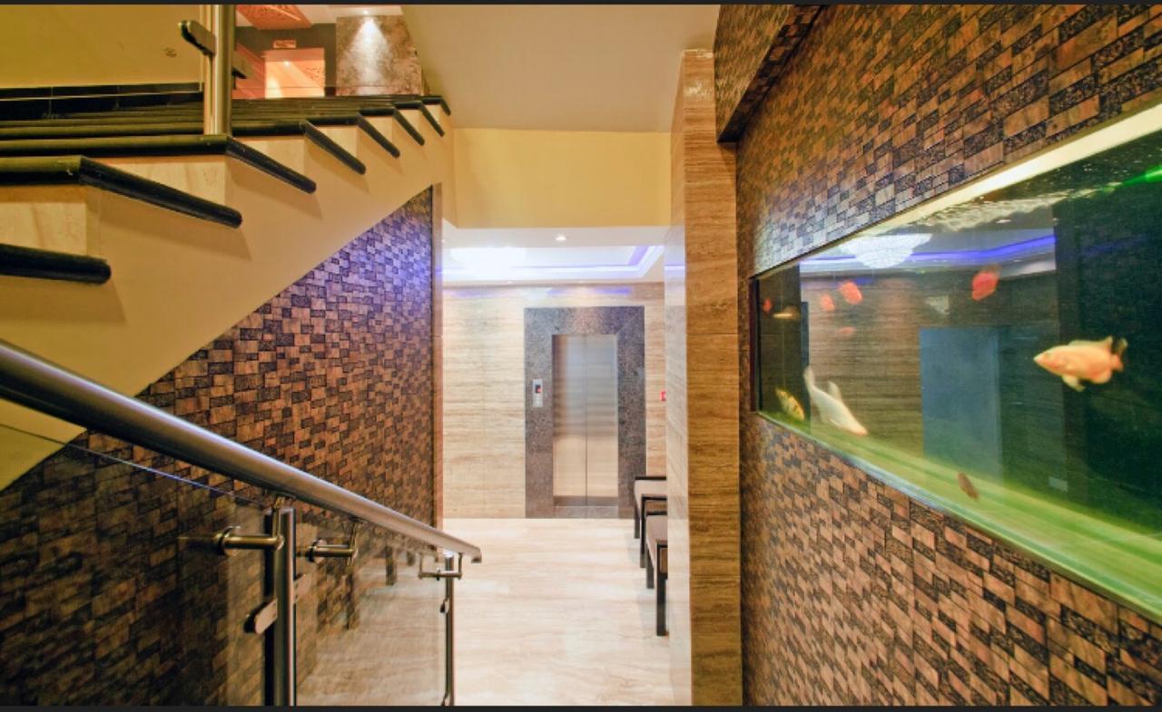 Hotel Golden Palace Kolkata Exterior photo