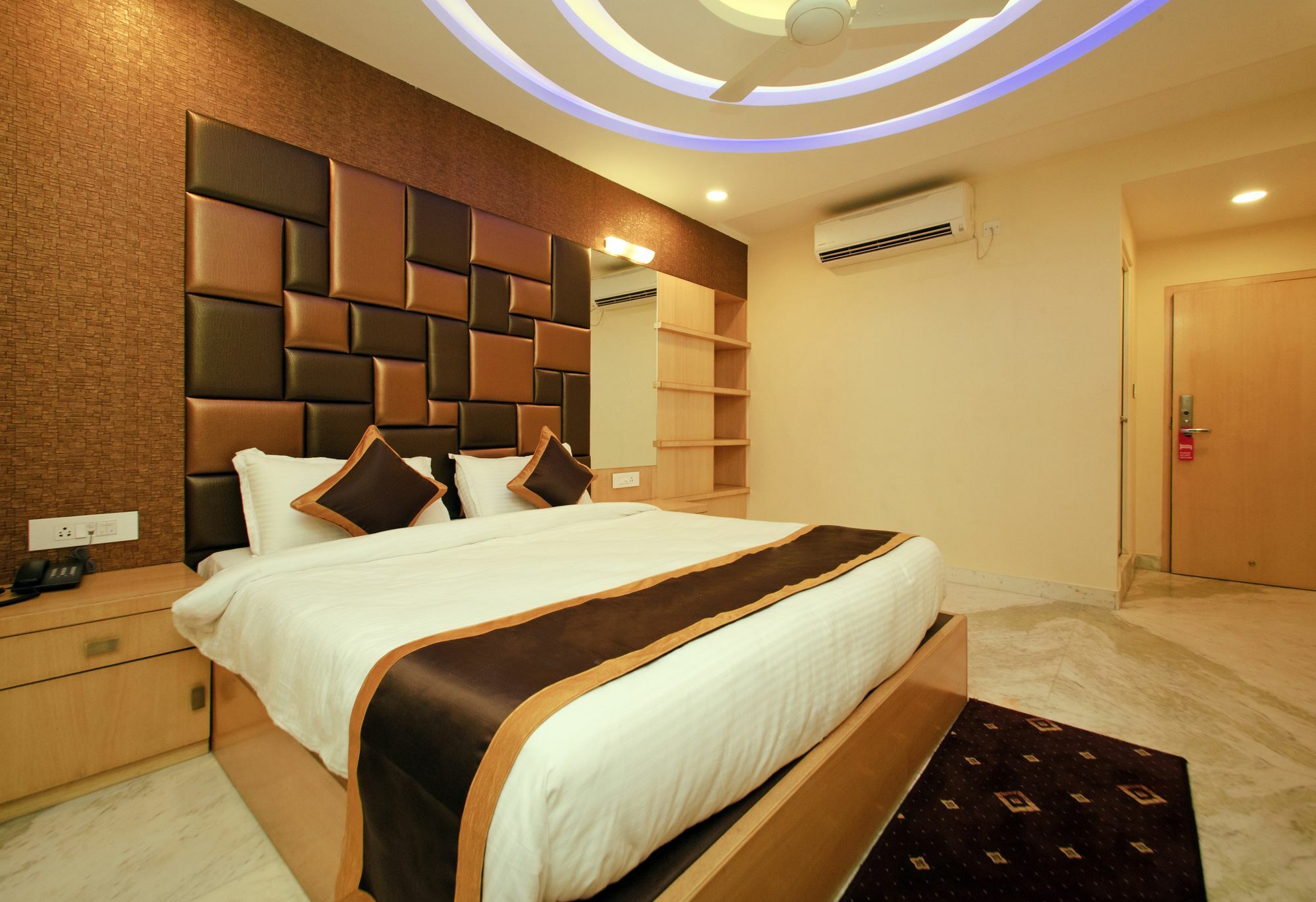 Hotel Golden Palace Kolkata Exterior photo